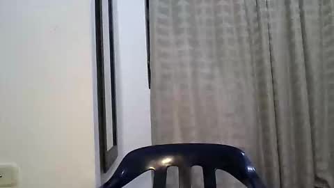 Zafiro online show from 04-24-26, 05:26