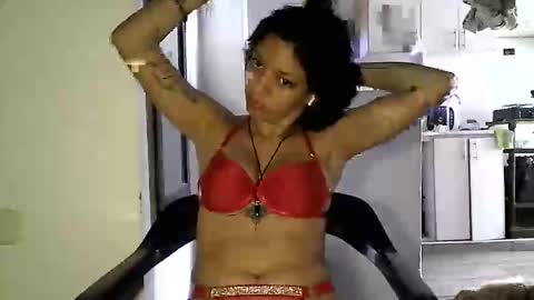 Zafiro online show from 06-01-26, 12:18