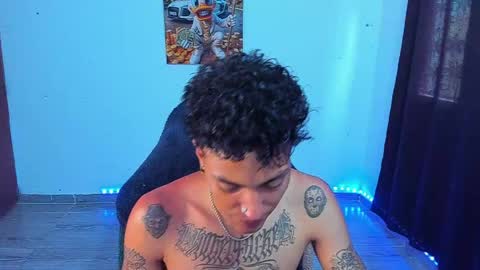 BiG Zafiro online show from 05-21-26, 01:29