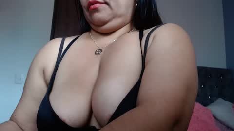 Snapshot of zahi_willx chatting on 09-08-25, 08:19 Zahi ... wants to play with everyone...yessss online show from 09-08-25, 08:19