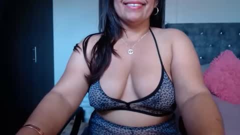 Snapshot of zahi_willx chatting on 12-02-25, 02:34 Zahi ... wants to play with everyone...yessss online show from 12-02-25, 02:34