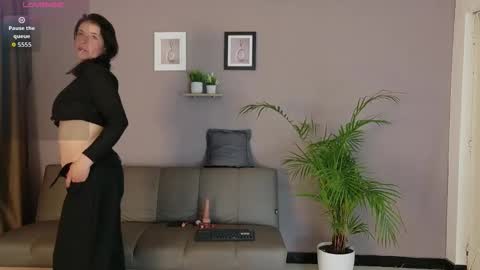 zahramilf online show from 01-13-26, 08:25