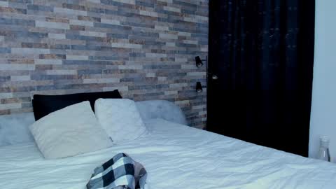 Snapshot of zain_diesel7 chatting on 02-07-25, 11:23 INSTAGRAM yormanfit7 online show from 02-07-25, 11:23