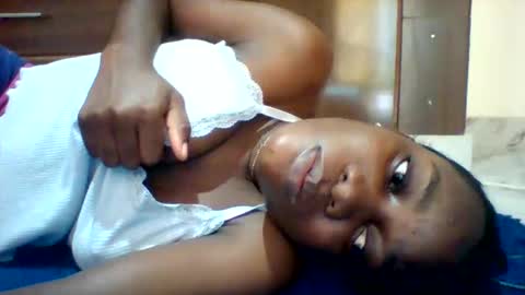 Snapshot of zainxxxx chatting on 04-29-26, 11:25 zainxxxx online show from 04-29-26, 11:25