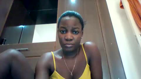 Snapshot of zainxxxx chatting on 05-04-26, 10:11 zainxxxx online show from 05-04-26, 10:11