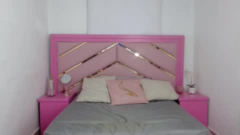 Zaira Angel online show from 01-30-25, 10:08