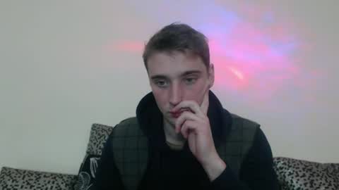 Snapshot of zakonezach chatting on 12-15-24, 07:10 zakonezach online show from 12-15-24, 07:10
