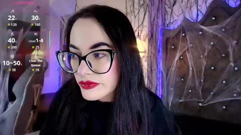   online show from 11-05-25, 06:08