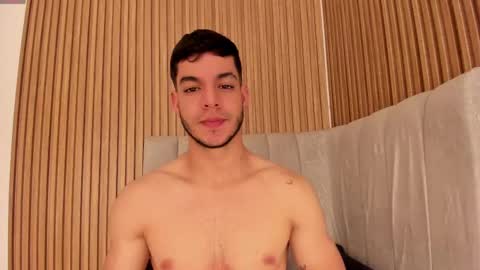 Snapshot of zamir_scott chatting on 03-05-25, 08:00 zamir online show from 03-05-25, 08:00