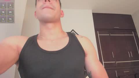 Snapshot of zamir_scott chatting on 11-03-25, 08:32 zamir online show from 11-03-25, 08:32