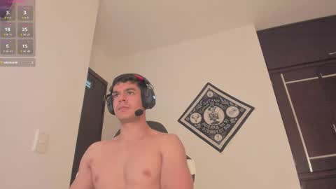 Snapshot of zamir_scott chatting on 11-06-25, 10:32 zamir online show from 11-06-25, 10:32