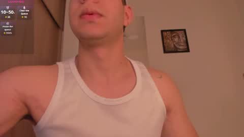 Snapshot of zamir_scott chatting on 07-26-26, 09:32 zamir online show from 07-26-26, 09:32