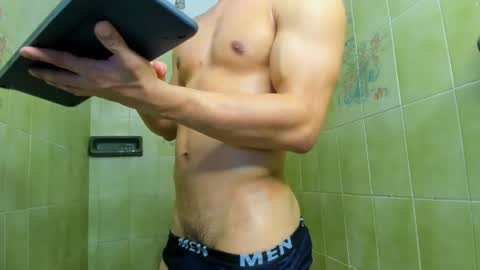 Snapshot of zander_walker chatting on 05-09-26, 10:26 Zander online show from 05-09-26, 10:26