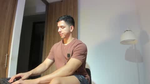 Snapshot of zanedawson_ chatting on 06-25-26, 01:16 Zane Dawson online show from 06-25-26, 01:16