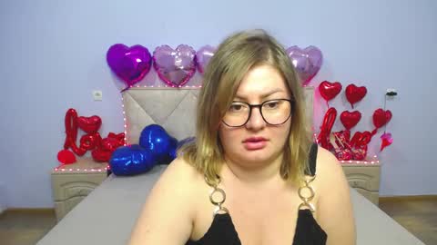 zannadreil online show from 03-04-25, 11:00
