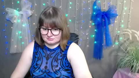 zannadreil online show from 11-22-25, 07:02