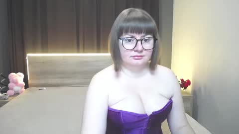 zannadreil online show from 02-14-26, 06:59