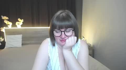 Snapshot of zannadreil chatting on 05-01-26, 06:23 zannadreil online show from 05-01-26, 06:23