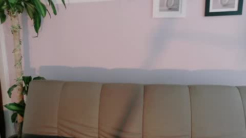 zara_fire online show from 05-04-26, 10:39