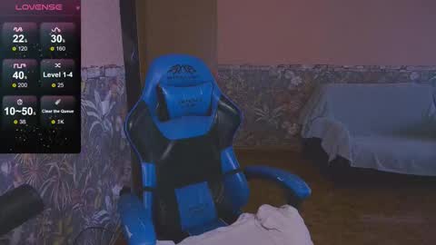 Snapshot of zara_golden chatting on 09-19-25, 06:26 chaturcum online show from 09-19-25, 06:26