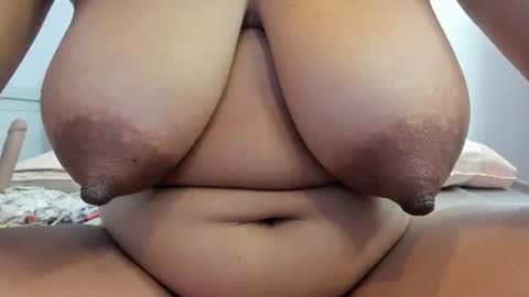 Snapshot of zara_lopez chatting on 07-22-26, 07:16 zara lopez online show from 07-22-26, 07:16