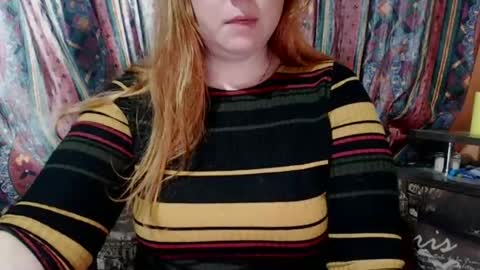 Kate. if im not here im here foxy red333 online show from 01-24-25, 10:43