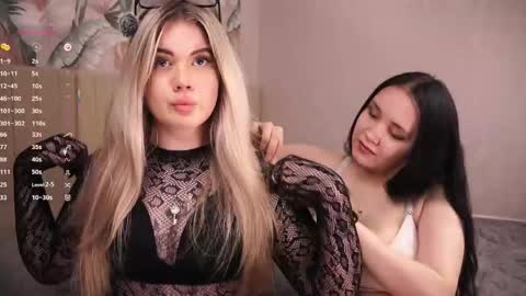 Criss  online show from 04-24-26, 05:54