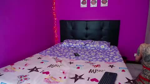 ZARA ANYELINA online show from 12-06-24, 10:19