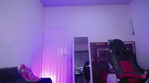 Zara online show from 10-24-25, 12:30