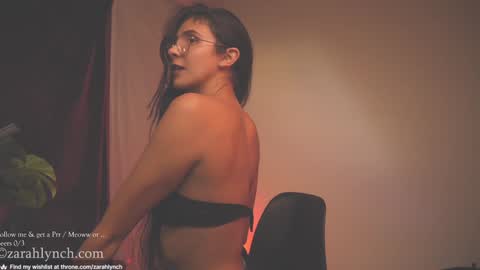 Miss Lynch   Next show  2911 online show from 01-16-25, 11:16