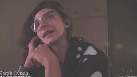 Miss Lynch   Next show  2911 online show from 01-07-26, 02:14