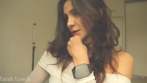 Miss Lynch   Next show  2911 online show from 03-16-26, 10:25