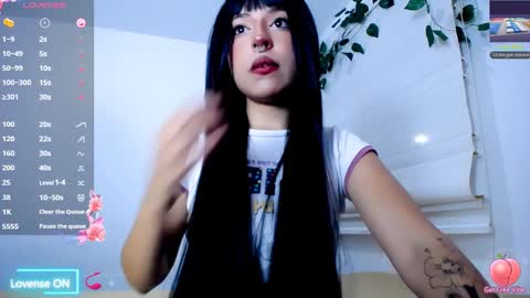 Snapshot of zaramuley chatting on 01-20-25, 01:28 Zara muley online show from 01-20-25, 01:28