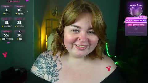 Snapshot of zarareign_ chatting on 12-07-24, 02:35 Lola online show from 12-07-24, 02:35