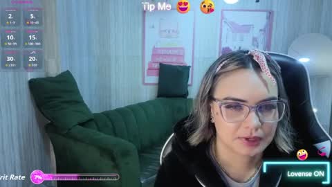 Isabella online show from 04-01-26, 12:39