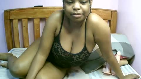 zariamonet online show from 06-25-26, 08:02