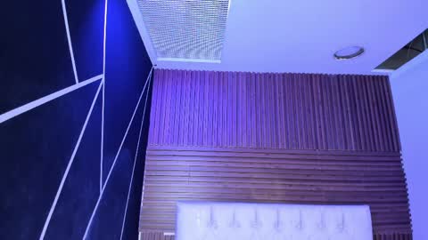 Zarina Waynne online show from 04-04-26, 03:20