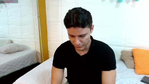 Snapshot of zayn_clausen chatting on 04-16-26, 09:39 zayn_clausen online show from 04-16-26, 09:39