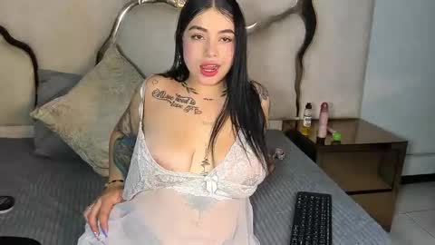 Zayra online show from 03-15-26, 01:50