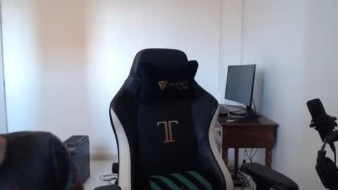 Grizzly Bear online show from 12-16-24, 08:31