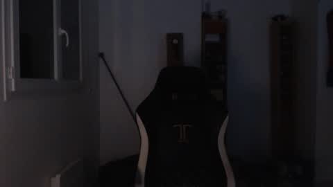 Grizzly Bear online show from 01-02-25, 06:34