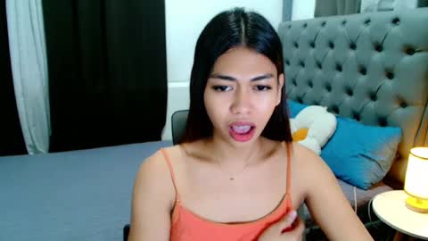 Snapshot of zeethefucker69 chatting on 12-29-24, 08:26 Zo online show from 12-29-24, 08:26