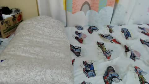 Snapshot of zeina_gen chatting on 07-14-26, 12:57 flabby online show from 07-14-26, 12:57