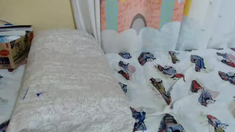Snapshot of zeina_gen chatting on 07-15-26, 10:42 flabby online show from 07-15-26, 10:42