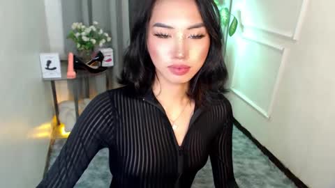 zelainalovetocum online show from 03-11-25, 09:15