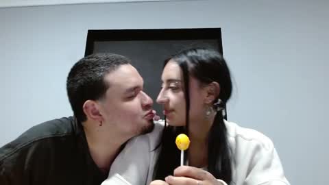 Zelda And Kuro online show from 11-16-25, 05:13