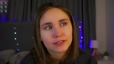 Emilia online show from 01-19-26, 01:31