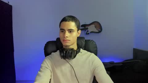 zenzhu online show from 02-19-26, 04:19