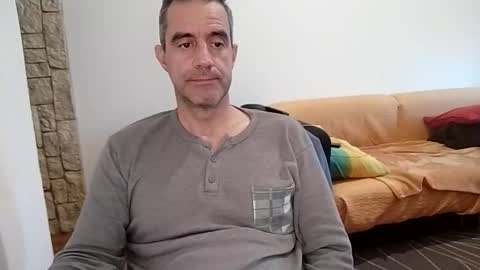 Snapshot of zenikk chatting on 10-12-25, 06:34 zenikk online show from 10-12-25, 06:34