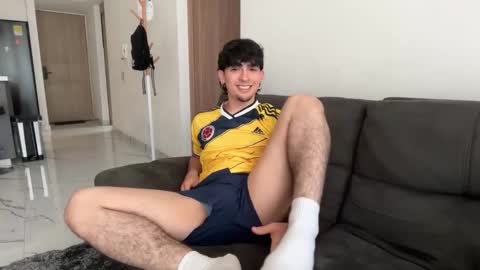 Snapshot of zenn_rush chatting on 01-14-26, 08:36 Zenn online show from 01-14-26, 08:36